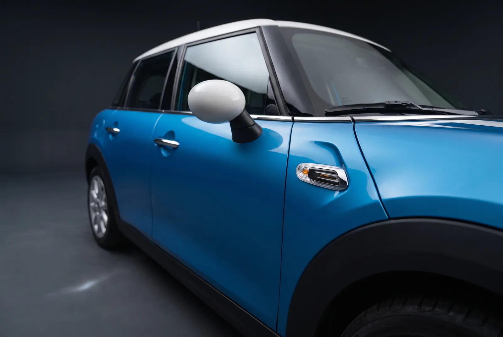 Detail van een Mini 5-deurs